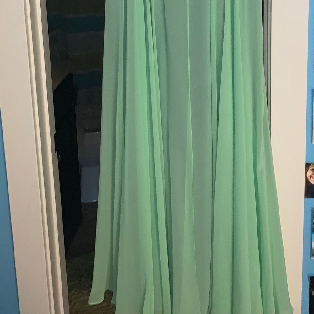 Prom Dress - Picture 3 of 5